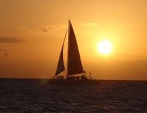 catamaran sailing cruise oahu